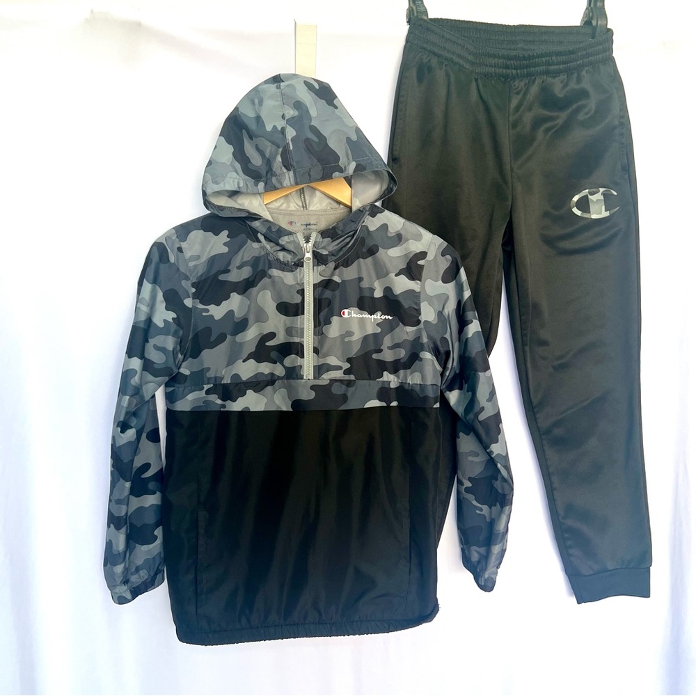 Champion Windbreaker & Sweatpants